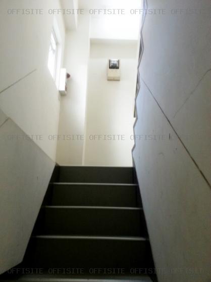 佐々木ビルの階段
