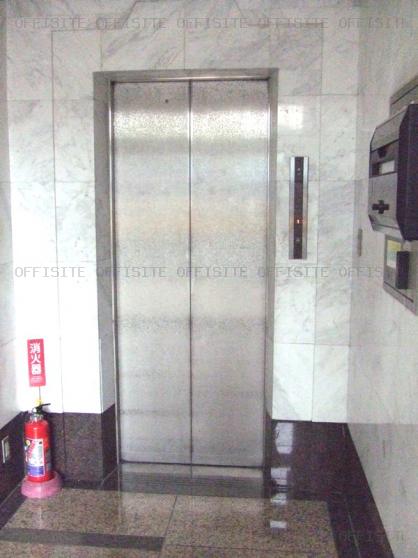 第二淺美ビルのエレベーター