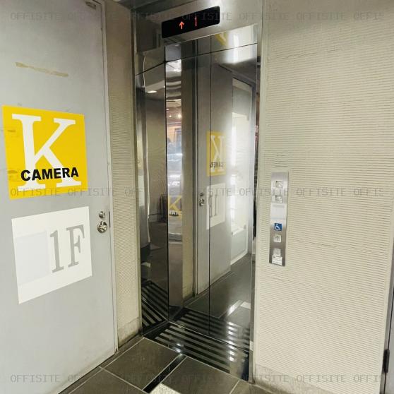 喜久屋ビルのエレベーター