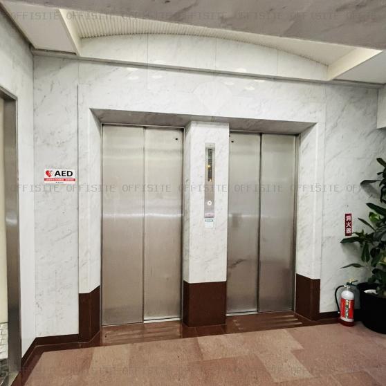 西新宿ダイヤモンドパレスのエレベーター