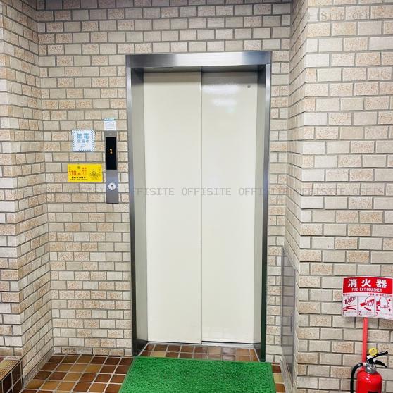 五明館のエレベーター