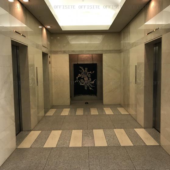 東陽プラザビルのエレベーターホール