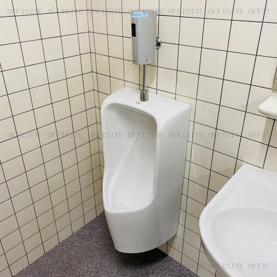 青山ＮＳビルのB1階 トイレ