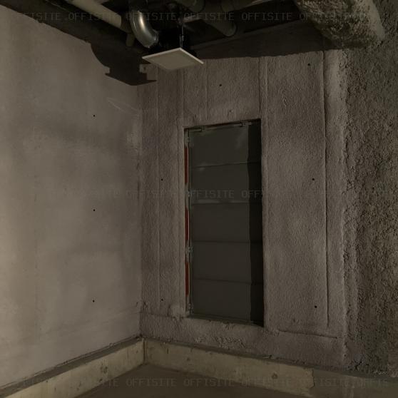 エスリードグランスクエア横浜関内の1階 室内　室外機など起きやすい壁の仕様