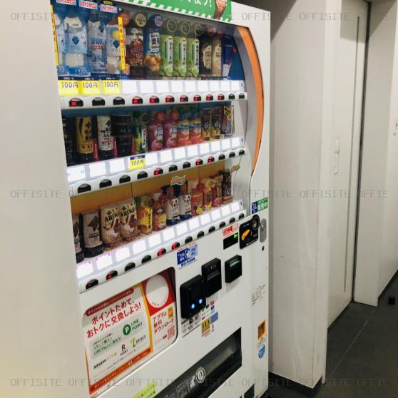 上野トーセイビルの自動販売機