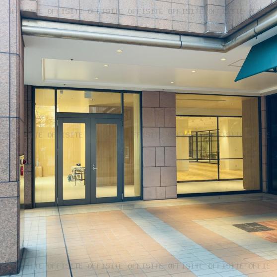 恵比寿ガーデンプレイス（センタープラザオフィス）のオフィスビル出入口