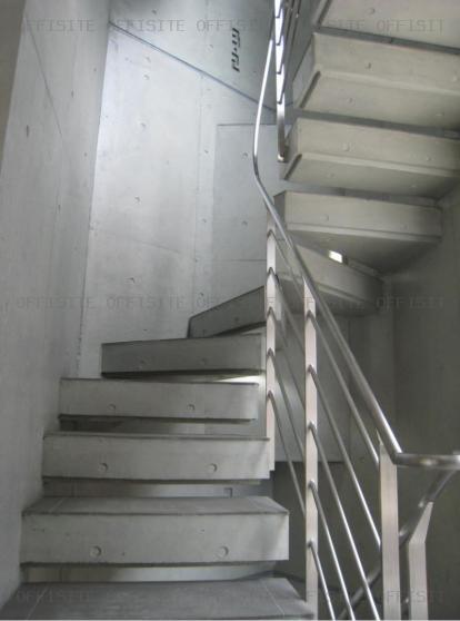 ＣＵＡＴＲＯ－Ｍの階段