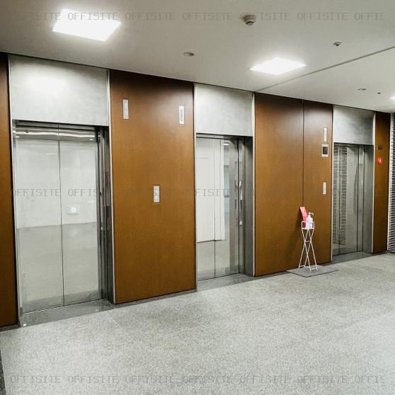 ＮＴＰプラザ東新町ビルのエレベーター