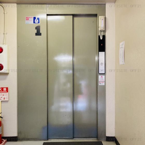 リベラ入船のエレベーター
