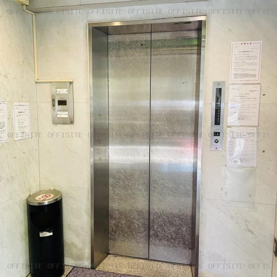 平澤三陽ビルのエレベーター