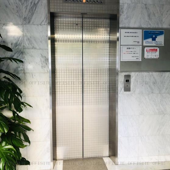 新光第５ビルのエレベーター