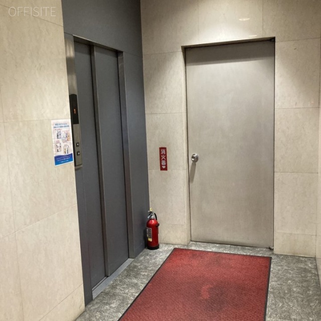 河野ビル エントランス