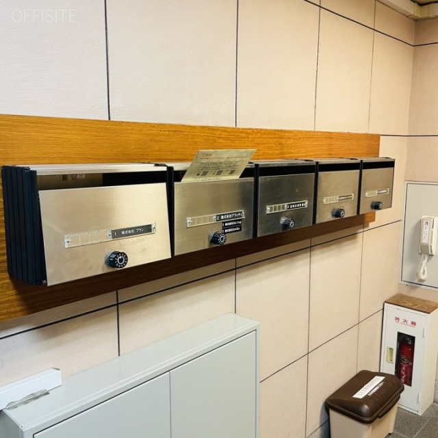 第一榎ビル 郵便受け