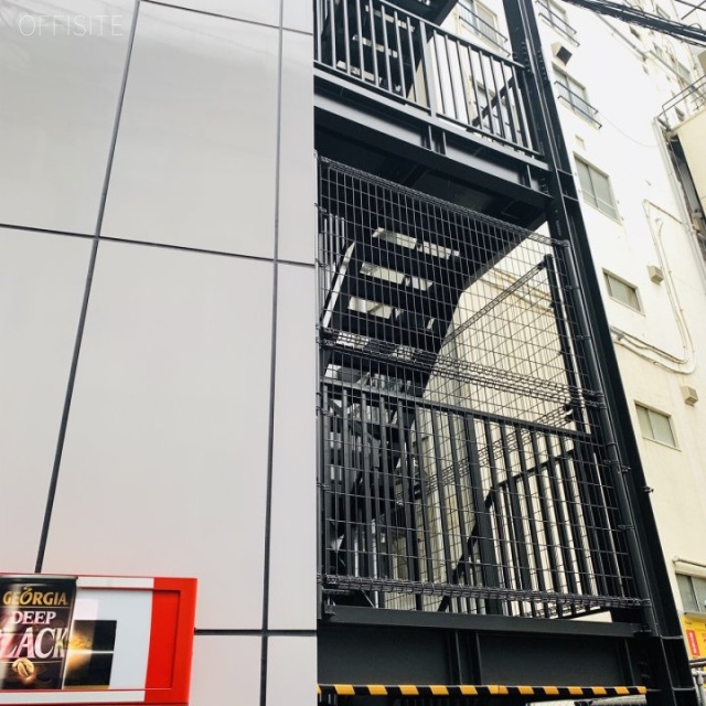 御茶ノ水クロスビル 外観