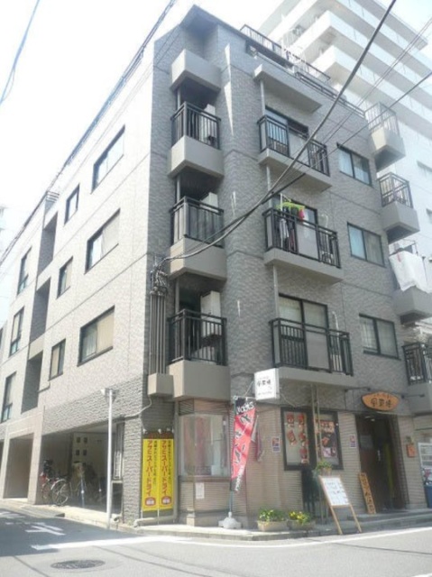 ジョイフル一番館鶴見中央 外観