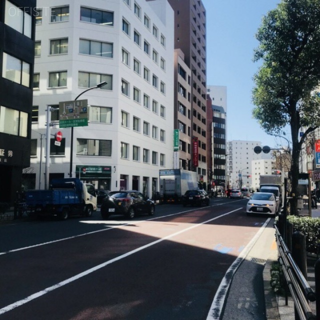 住友生命蒲田ビル ビル前面道路