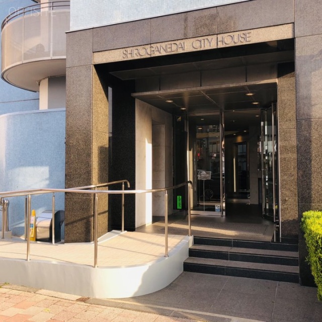 白金台シティハウス エントランス