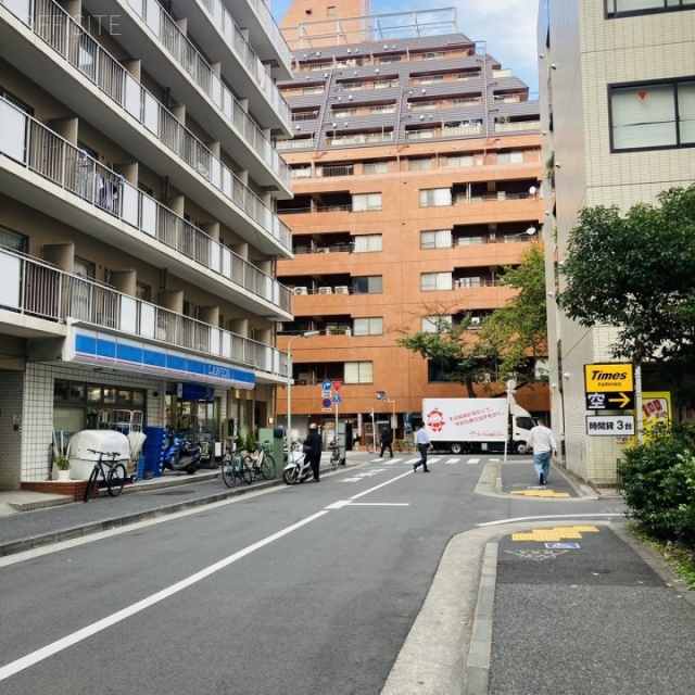 セラヴィ五反田ビル 前面道路