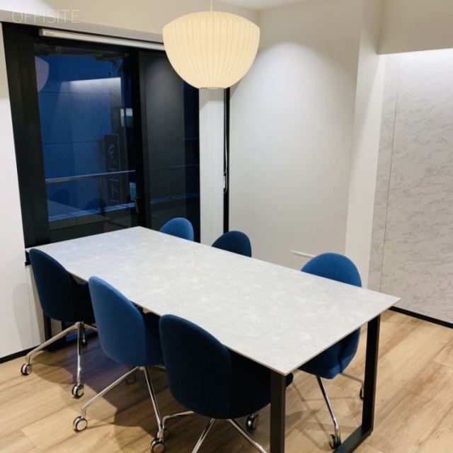 THE CORNER 日本橋 east 室内