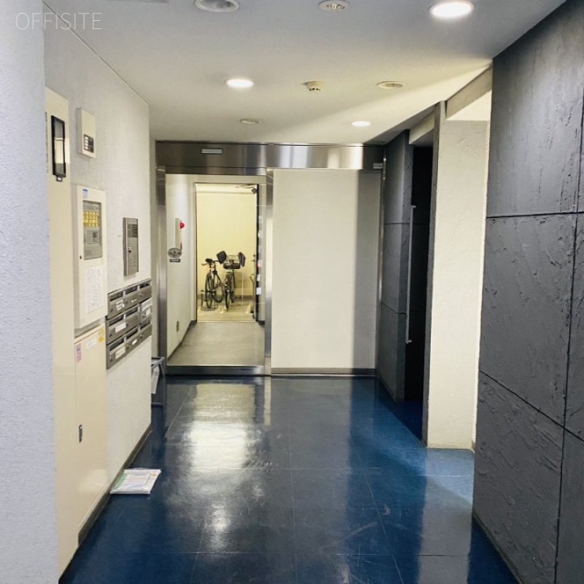 AS ONE 愛宕 エントランス