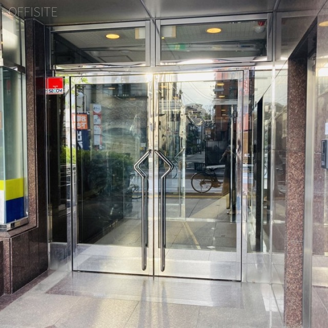 ATK千駄木ビル オフィスビル出入口