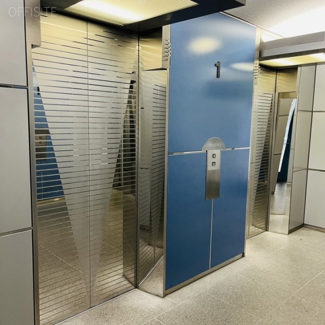 サンシャインシティアネックス エレベーター