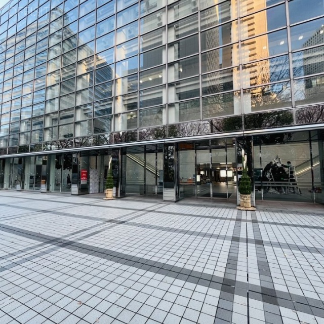 新宿モノリス エントランス