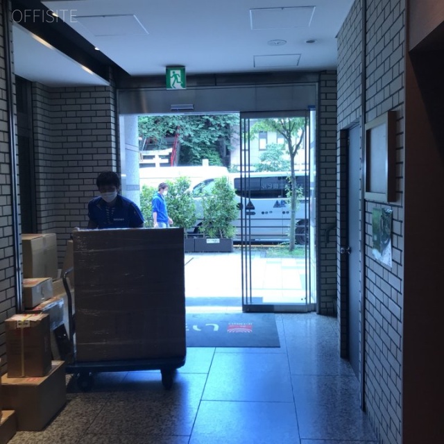 いちご三田ビル エントランス