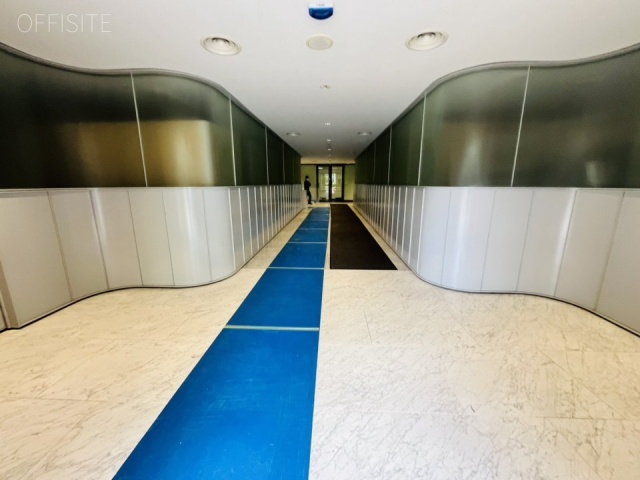 T.J.K四谷ビルディング(虎ノ門実業会館四谷ビル) エントランス