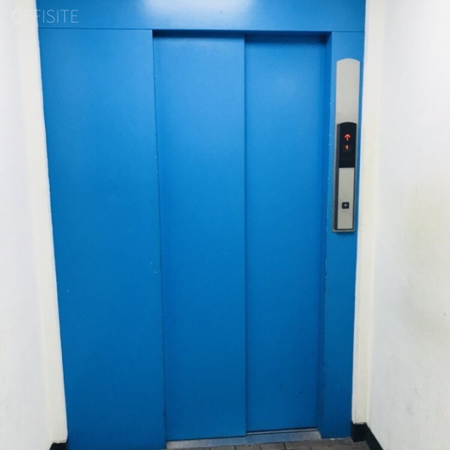 羽田ビル エレベーター