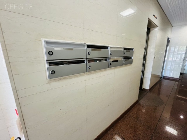 T323プレイスビル 郵便受け