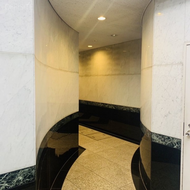 吉野第二ビル エントランス