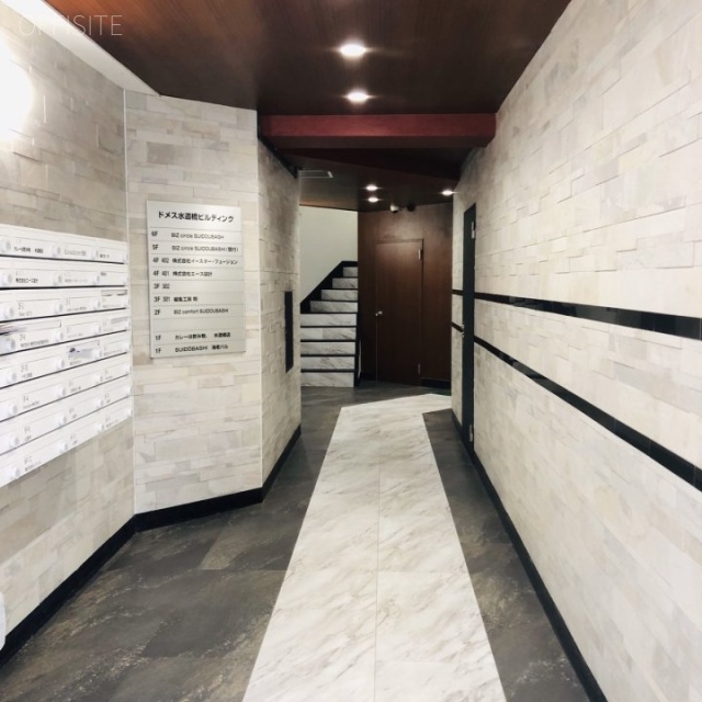 ドメス水道橋ビル エントランス