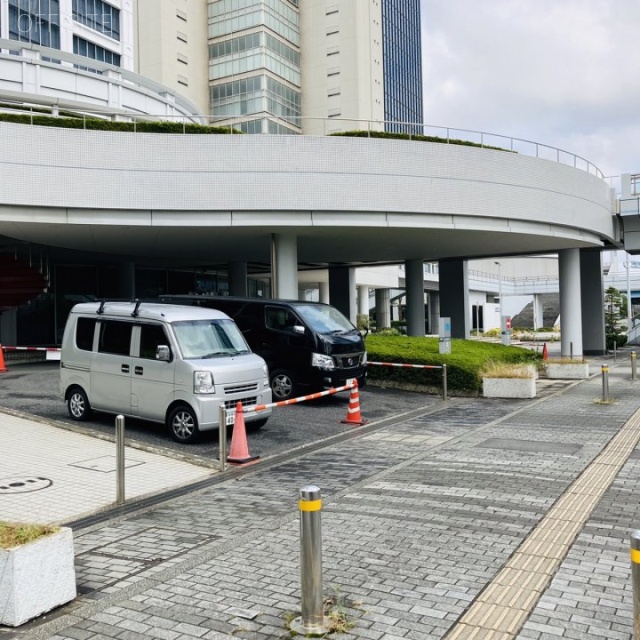 スターツ幕張ビル 外観