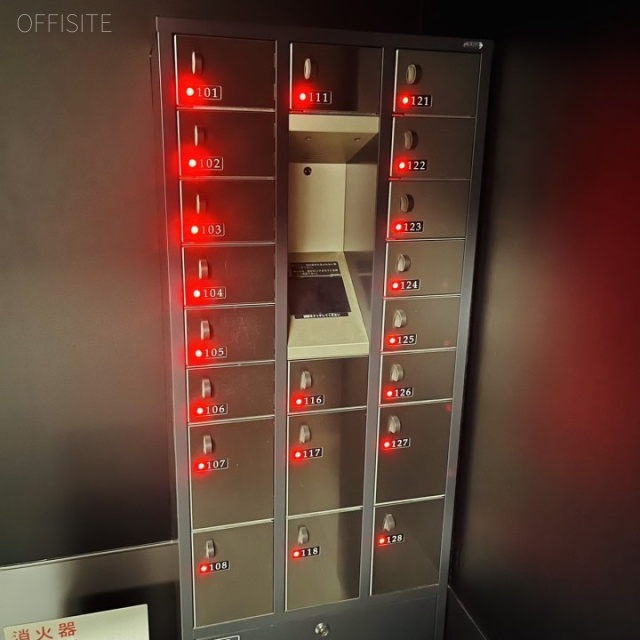 五反田フラットアイアンビル エントランス