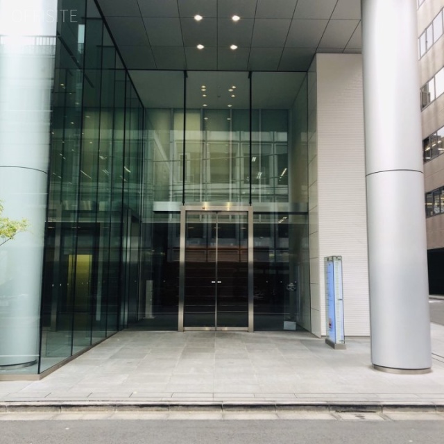 いちご八丁堀ビル エントランス