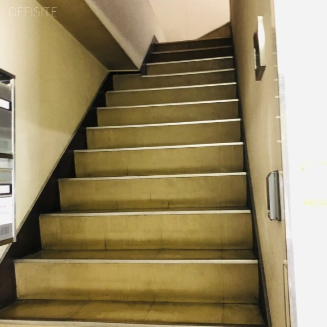 NCKビル エントランス