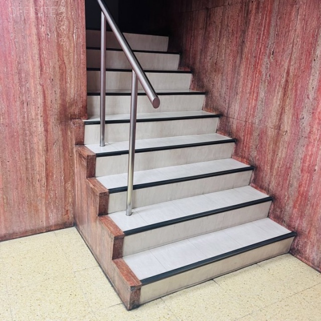 第三協栄ビル エントランス