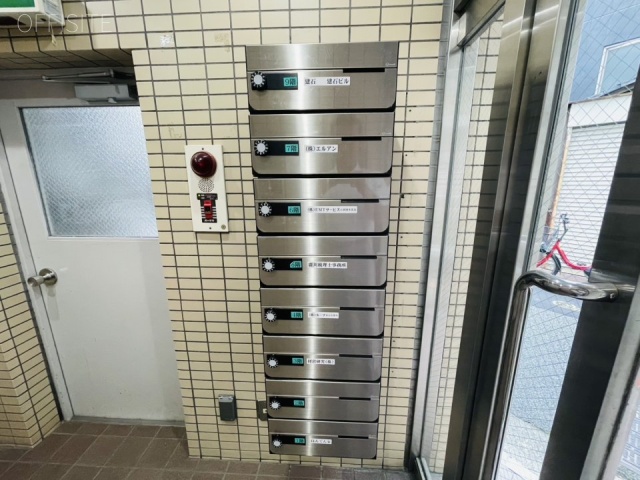 建石ビル 郵便受け