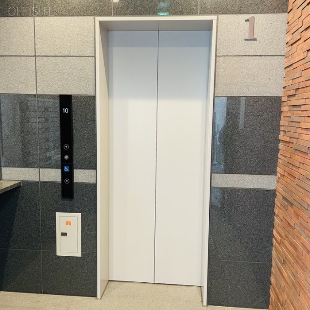 得水(とくすい)ビル エレベーター