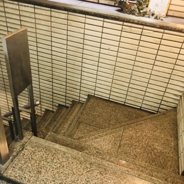 グローリア宮益坂Ⅲ エントランス