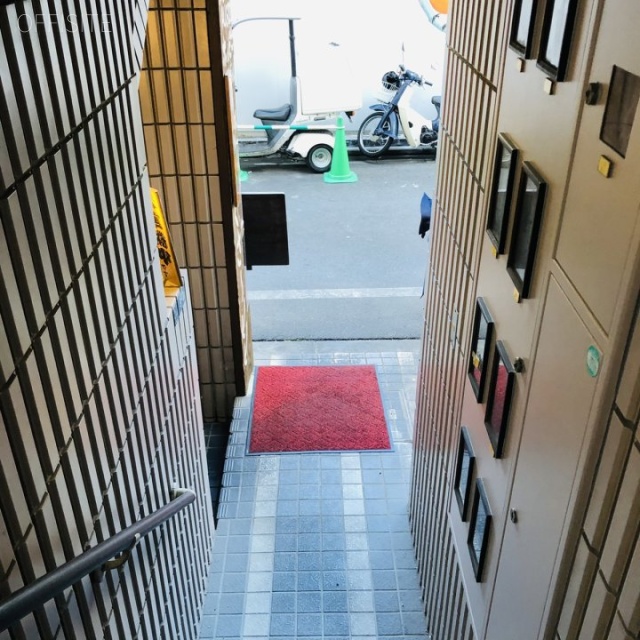 松田ビル エントランス