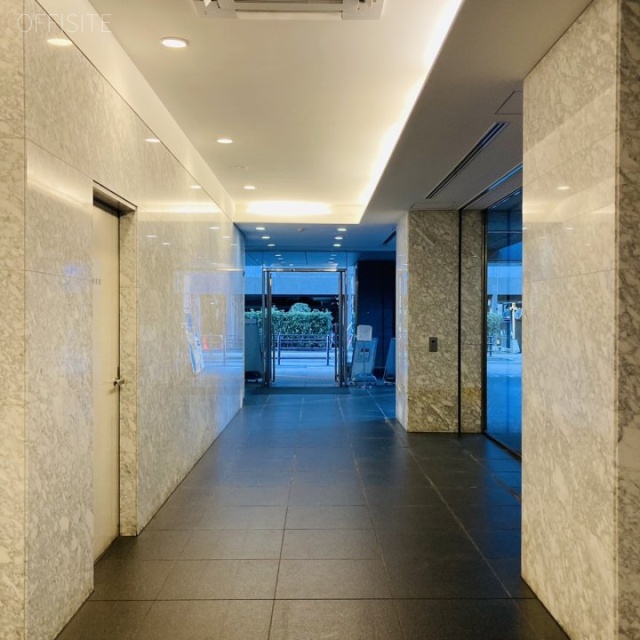 COI国立ビル エントランス