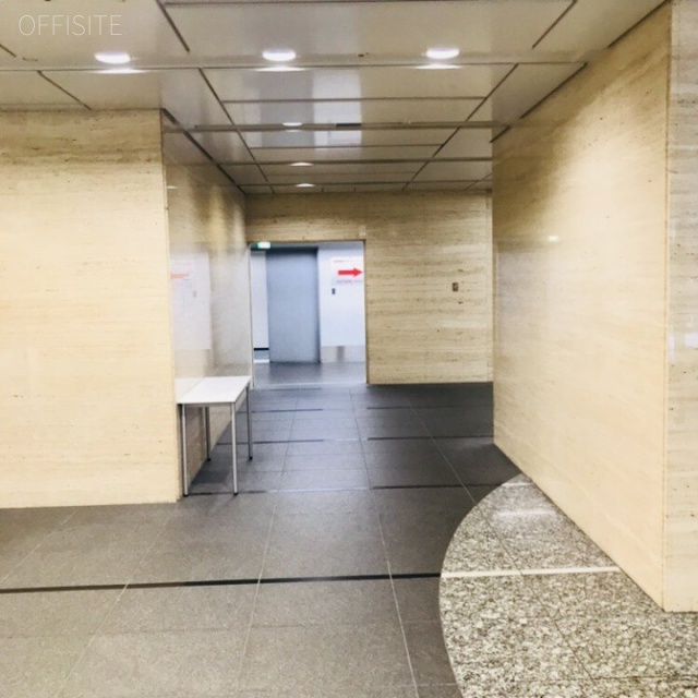 オーク池袋ビル エントランス