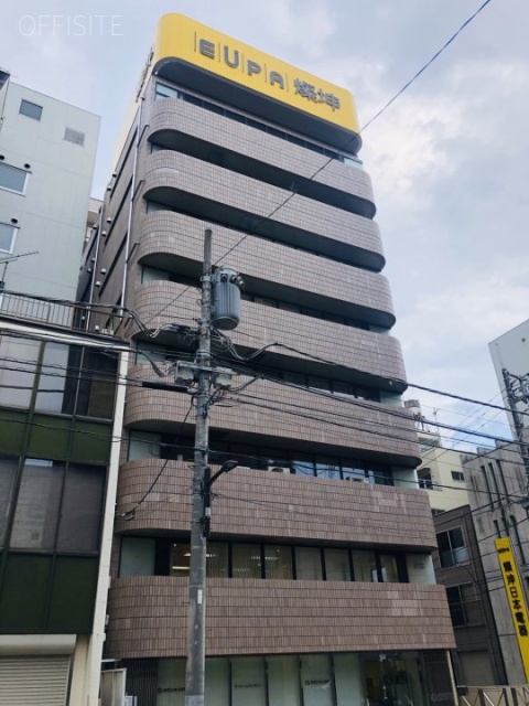 燦坤(サンクン)日本電器ビル 外観