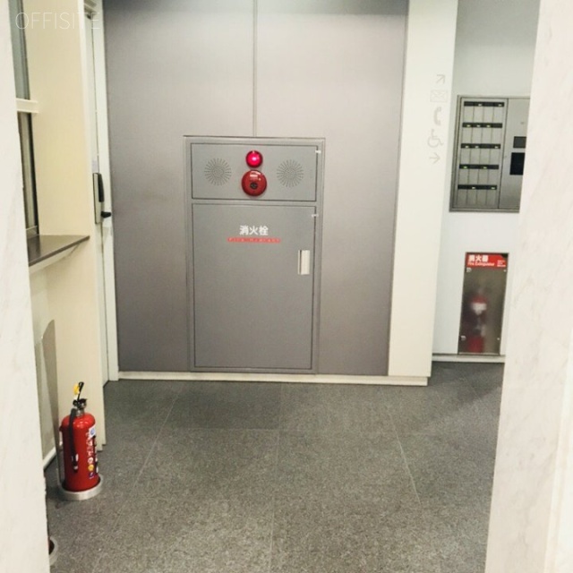 新橋2丁目MTビル エントランス