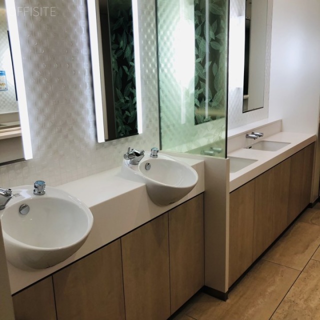 サンシャイン60 洗面台