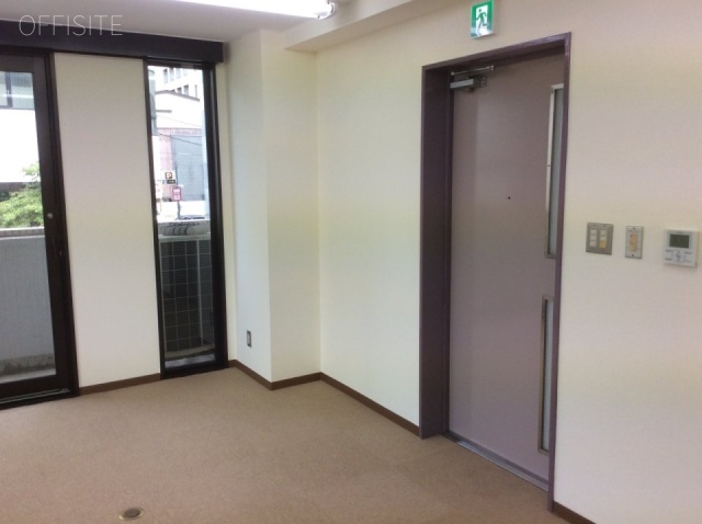 アタゴ小林ビル 室内