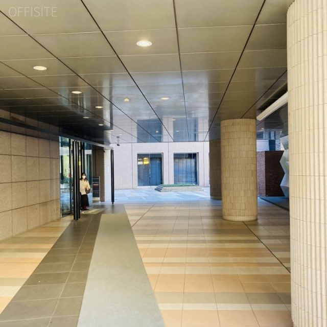 ステップ六本木ビル 外観