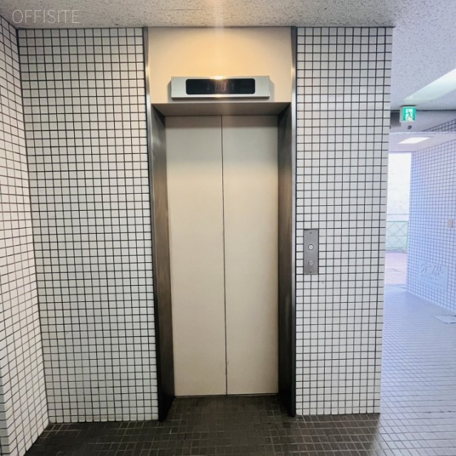 神宮外苑ビル1号館 エレベーター